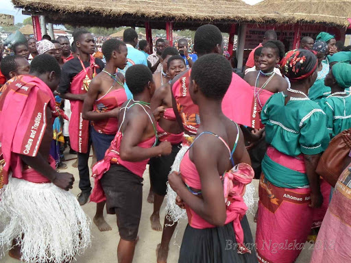 lomwe dance